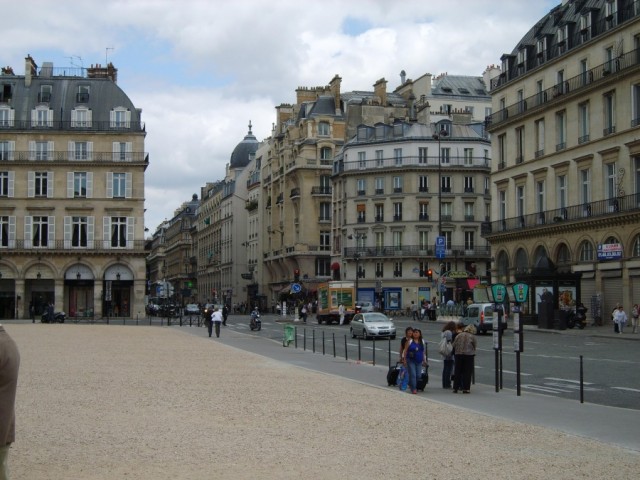 Улица Риволи (Rue de Rivoli)