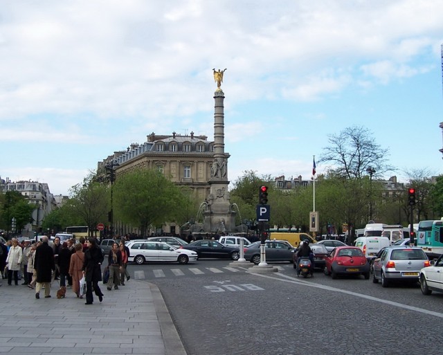 Площадь Шатле (Place du Châtelet)