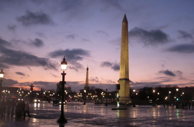 Площадь согласия (фр. Place de la Concorde) -