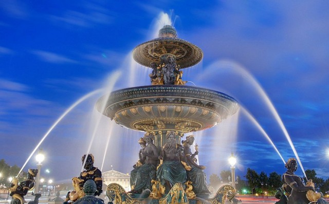 Площадь согласия (фр. Place de la Concorde) -