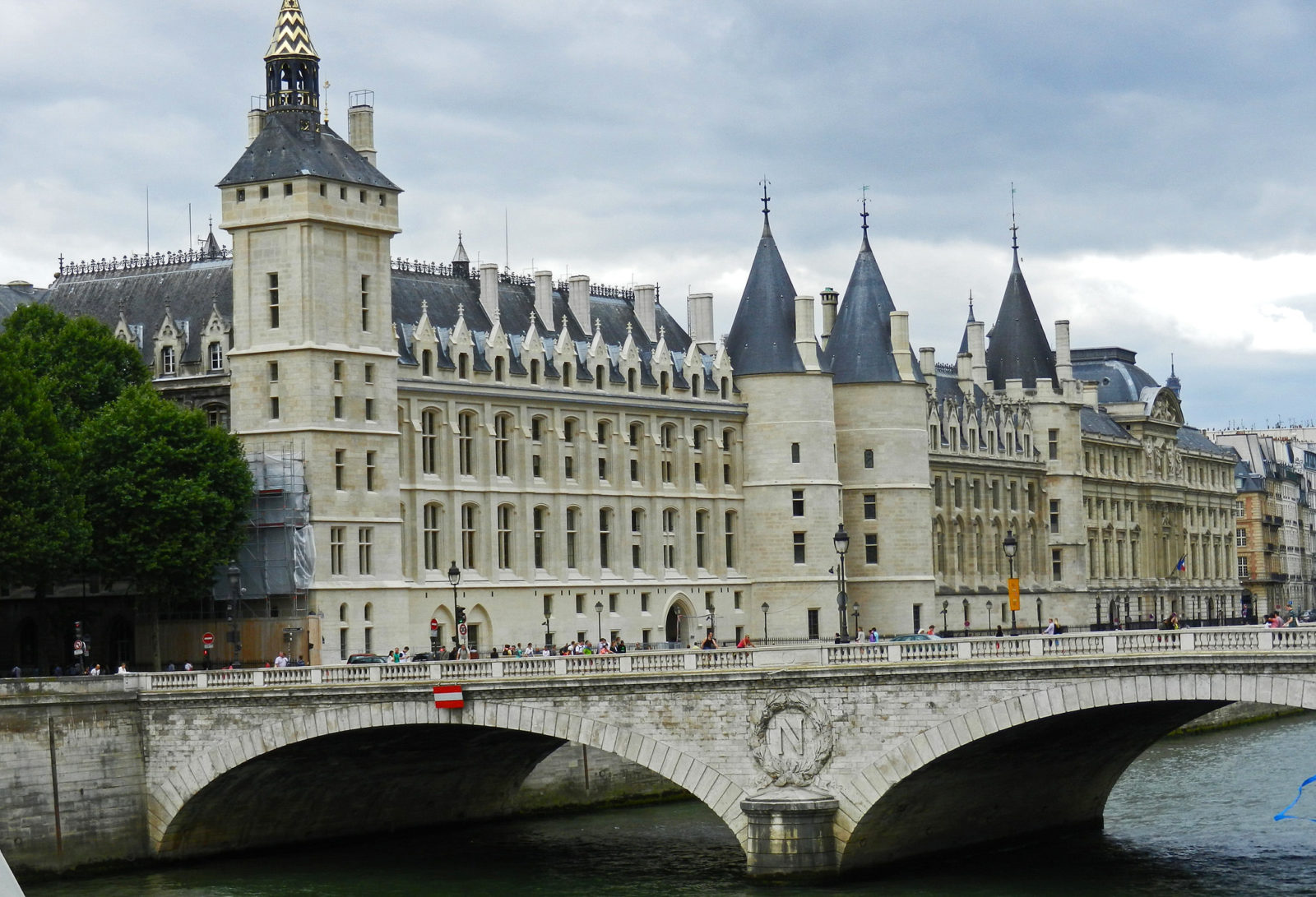 Консьержери (La Conciergerie)