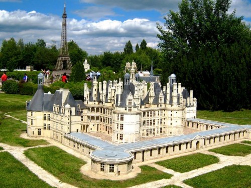 Парк «Франция в миниатюре» (France Miniature)