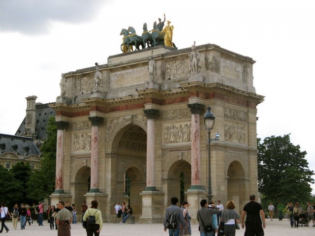 Триумфальная Арка Карузель ( Arc de Triomphe du Carrousel)