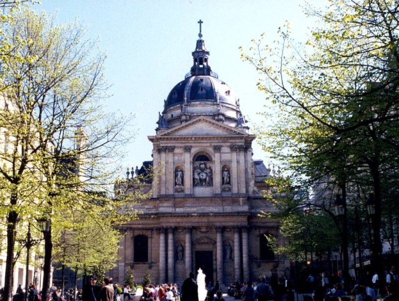 Университет Сорбонна (Sorbonne)