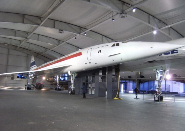 Музей авиации и космонавтики (Musée de l'Air et de l'Espace (MAE))