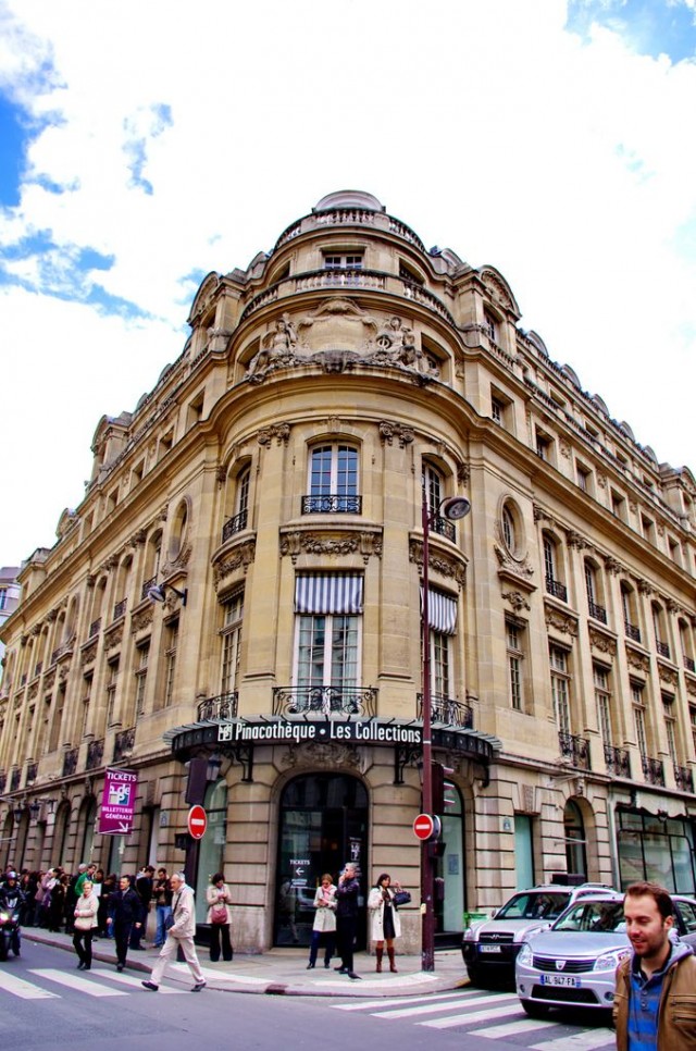 Пинакотека (Pinacothèque de Paris)