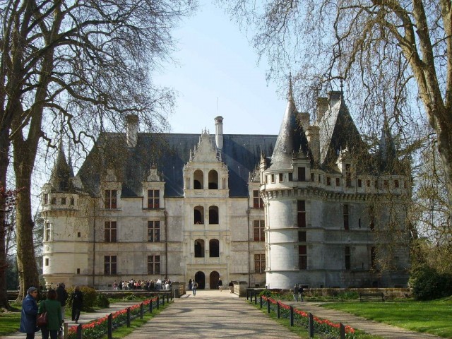 Замок Азей-лё-Ридо (Château d'Azay-le-Rideau)