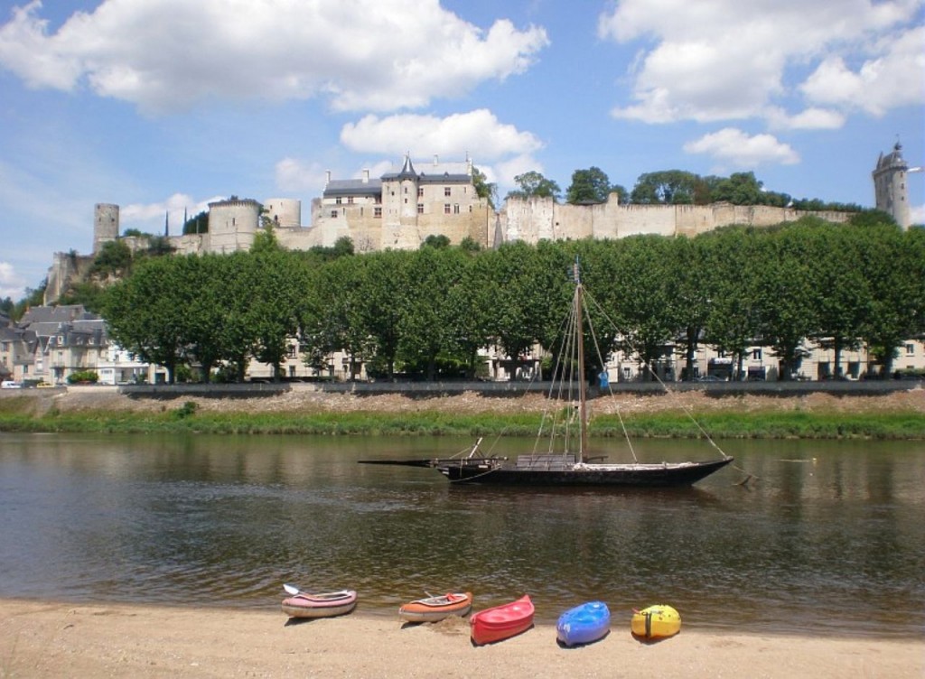 Замок Шинон (Château de Chinon)