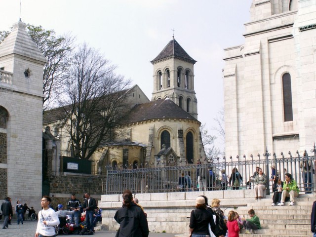 Церковь святого Петра на Монмартре (Église Saint-Pierre de Montmartre)