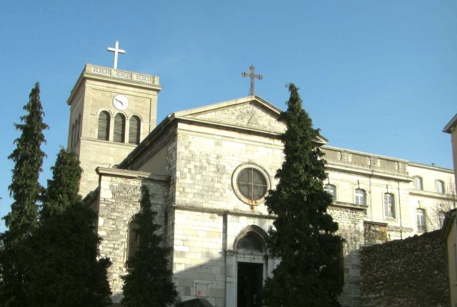 Церковь святого Иринея (Église Saint-Irénée)