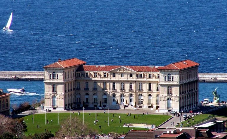 Дворец Фаро — «дом на море» для императрицы Евгении