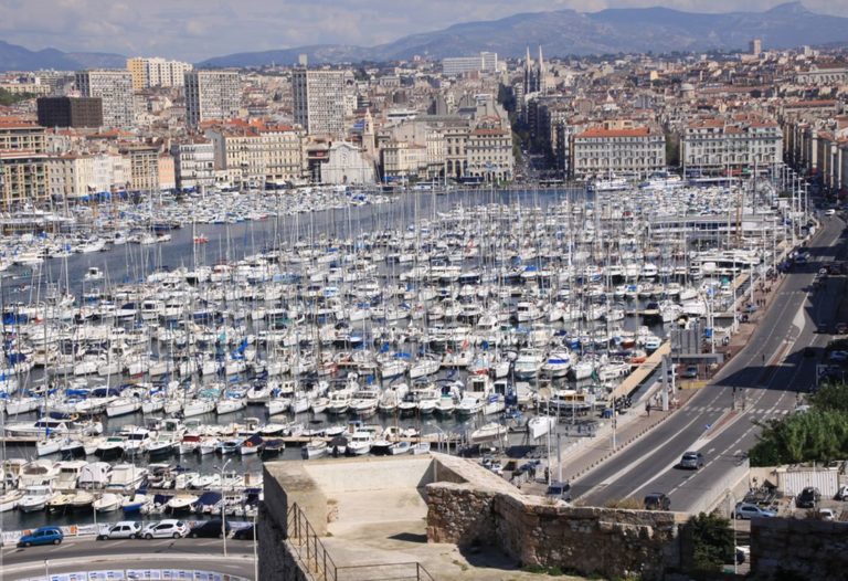 Старый Порт — историческая гавань, «ворота» Марселя