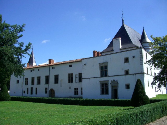 Замок Басти д’Юрфе (Château de la Bastie d'Urfé)