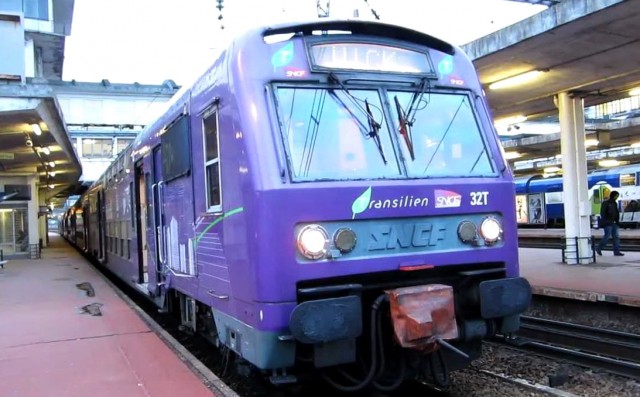 Поезд SNCF
