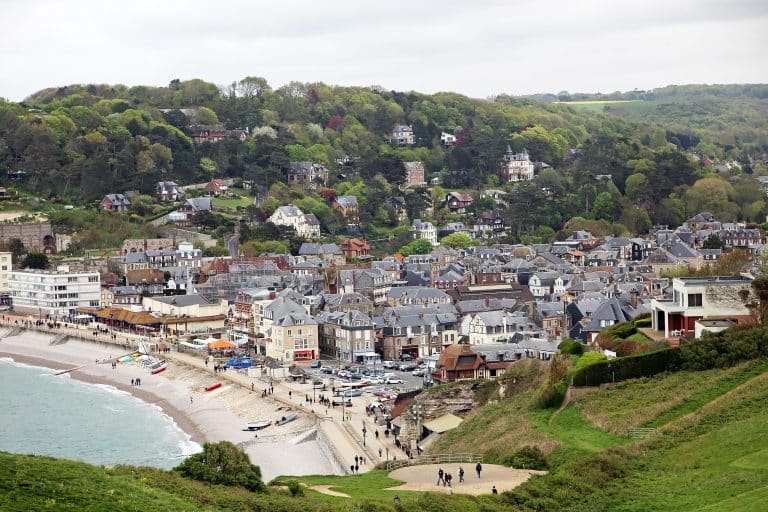 Этрета (Étretat)