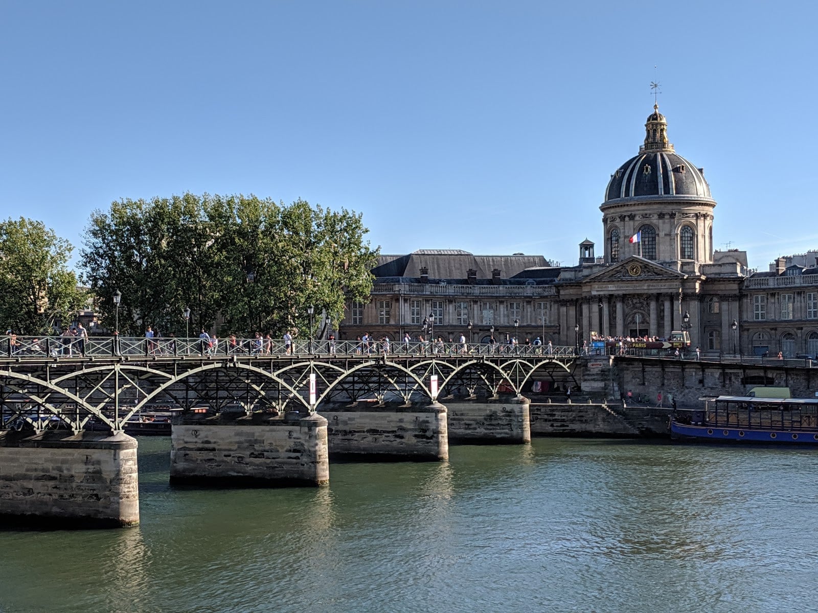 Мост Искусств (Pont des Arts)