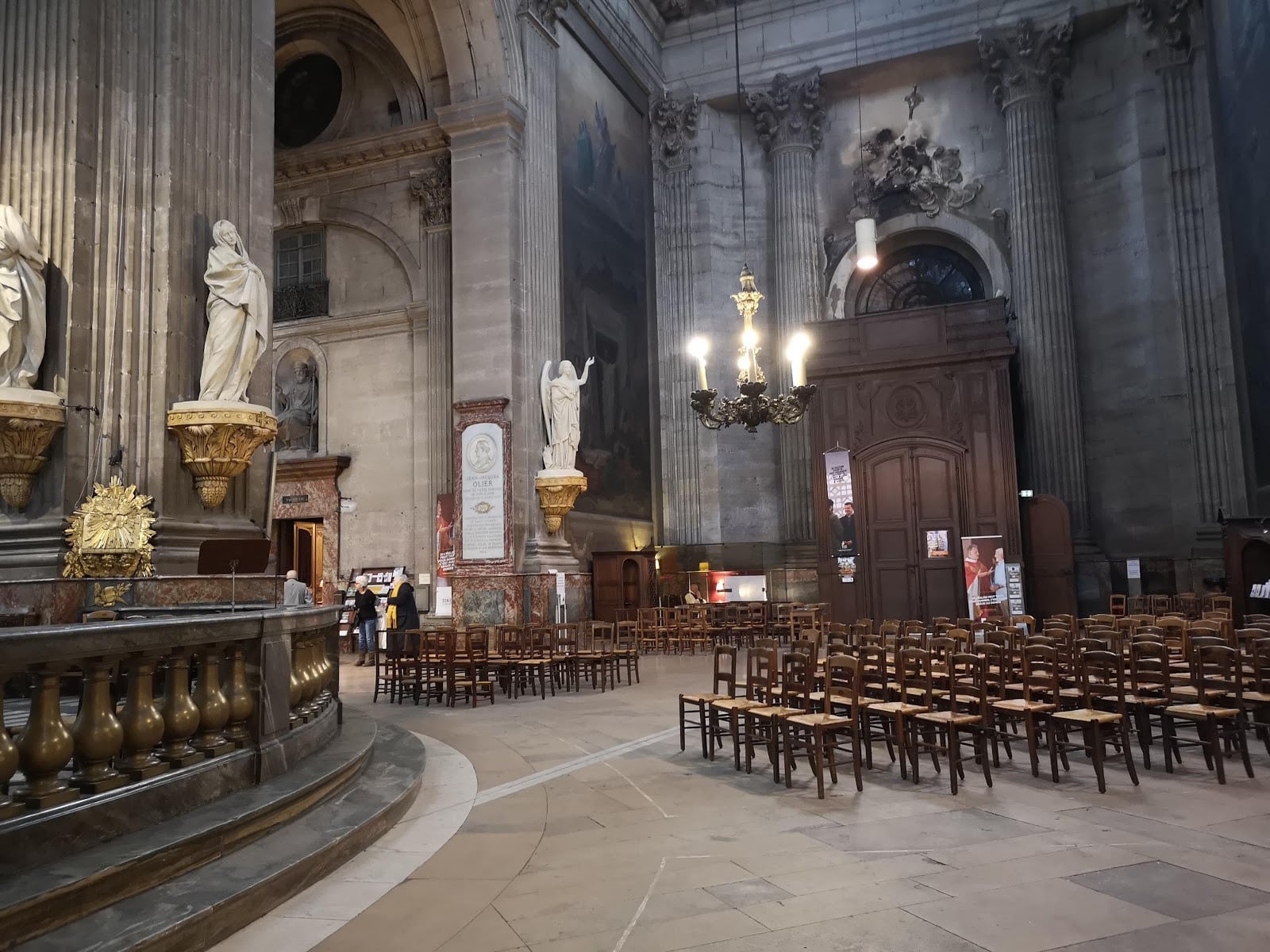 Церковь Сен-Сюльпис (Saint-Sulpice)