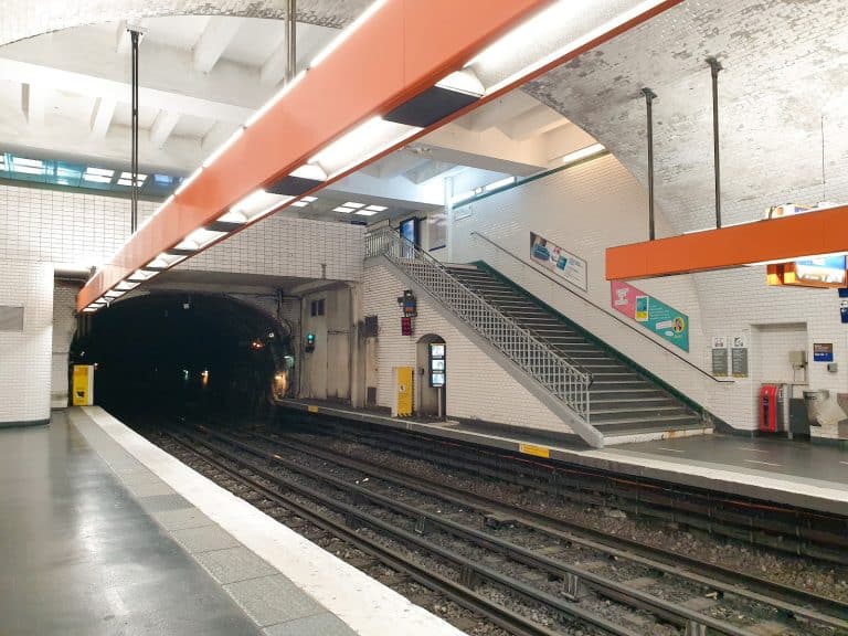 Самые важные станции и ветки парижского метро